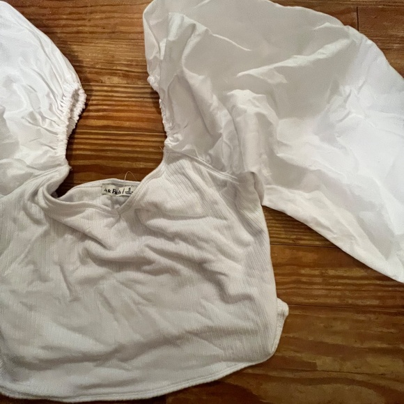 Top - Picture 3 of 6